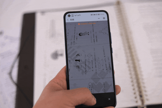 帶了臺(tái)打印機(jī)出國<strong></p>
<p>打印機(jī)
</strong>，好方便?。?！:打印機(jī)
